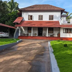 Hill Homes Bed & Breakfast